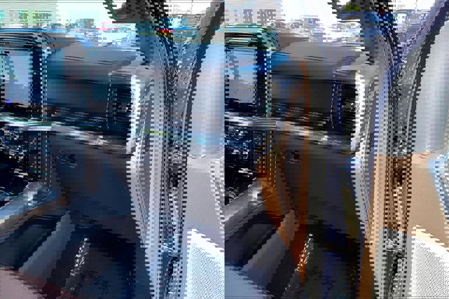 Certified 2025 Ford F150 King Ranch image 18