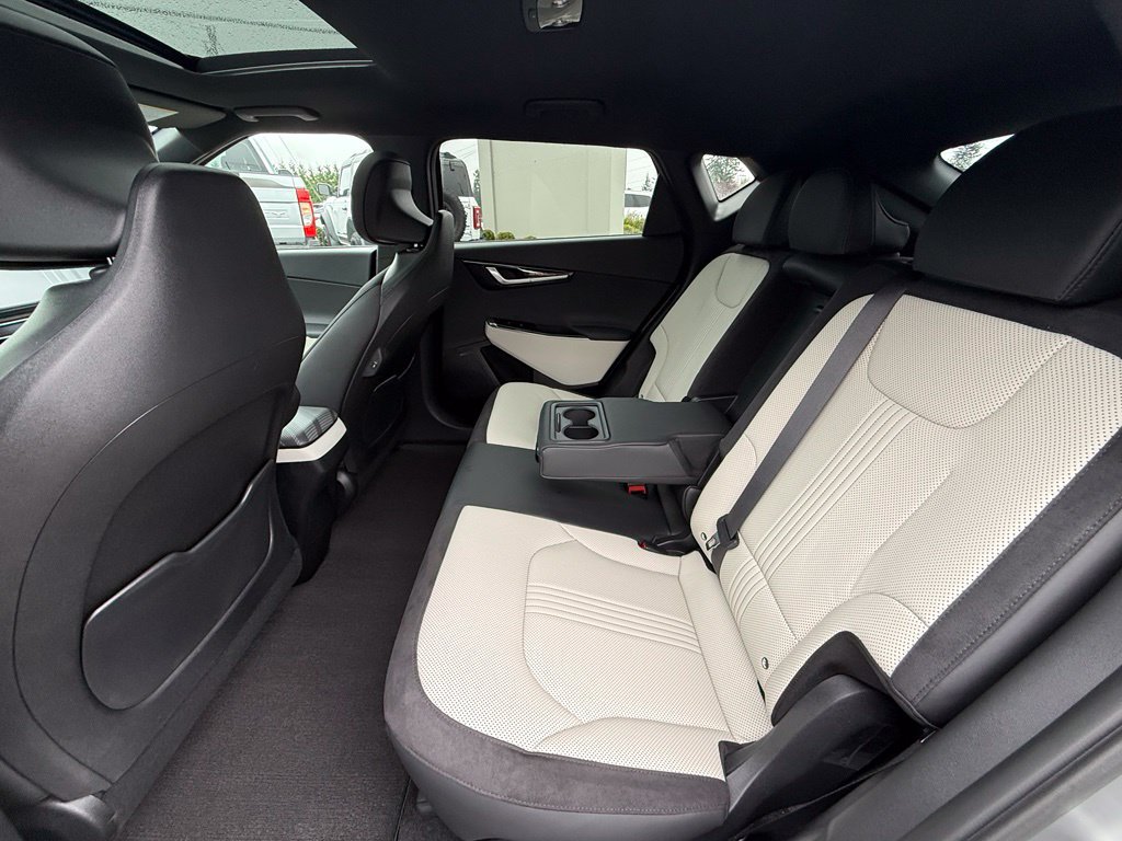 Used 2023 Kia EV6 GT-Line w/ GT-Line White Seat Package AWD/4WD image 15