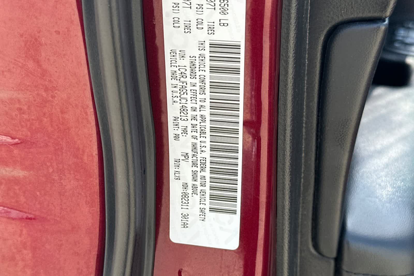 Used 2018 Jeep Grand Cherokee Altitude AWD/4WD image 34