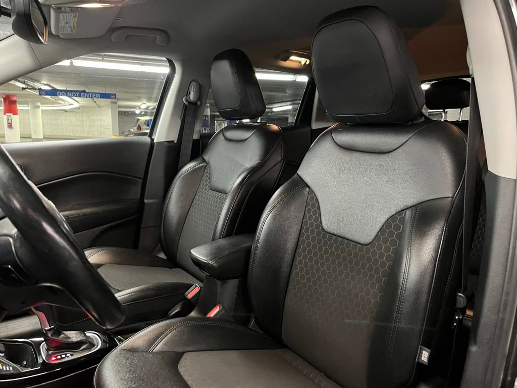 Used 2019 Jeep Compass Altitude image 16