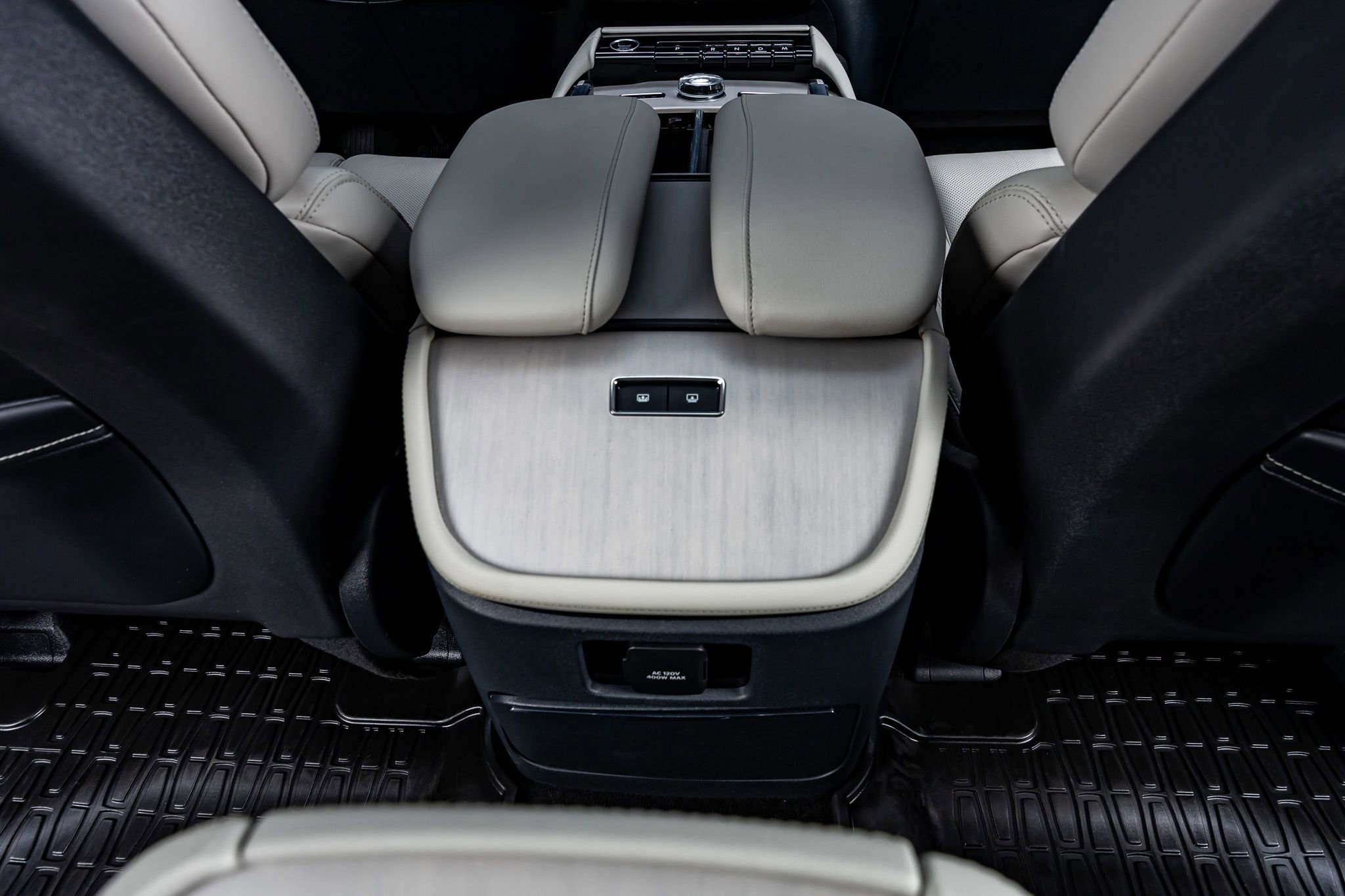 Used 2025 Lincoln Navigator Reserve image 33