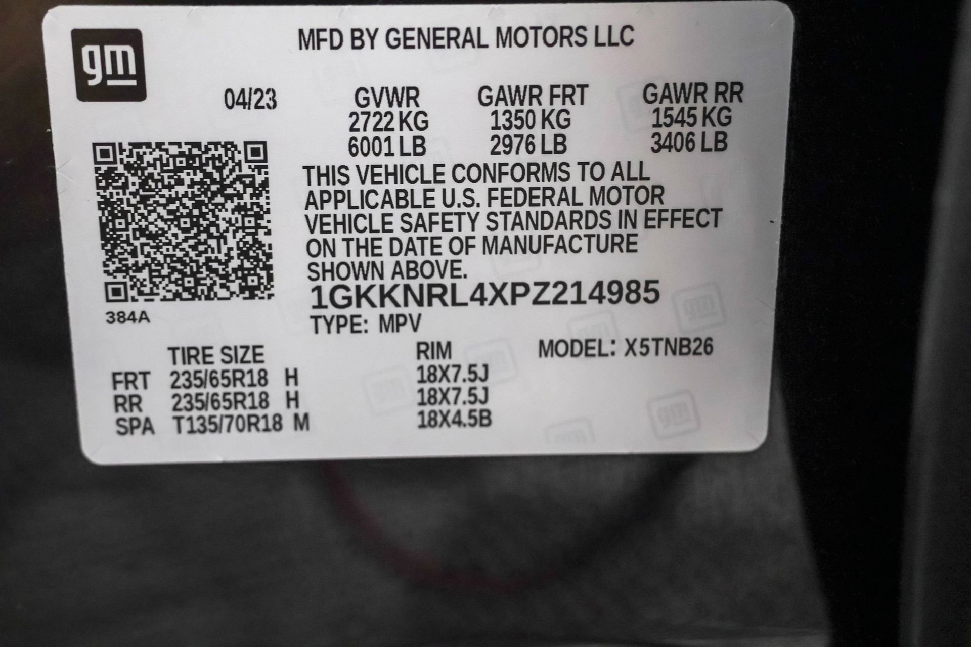 Used 2023 GMC Acadia SLE w/ LPO, Floor Liner Package image 52