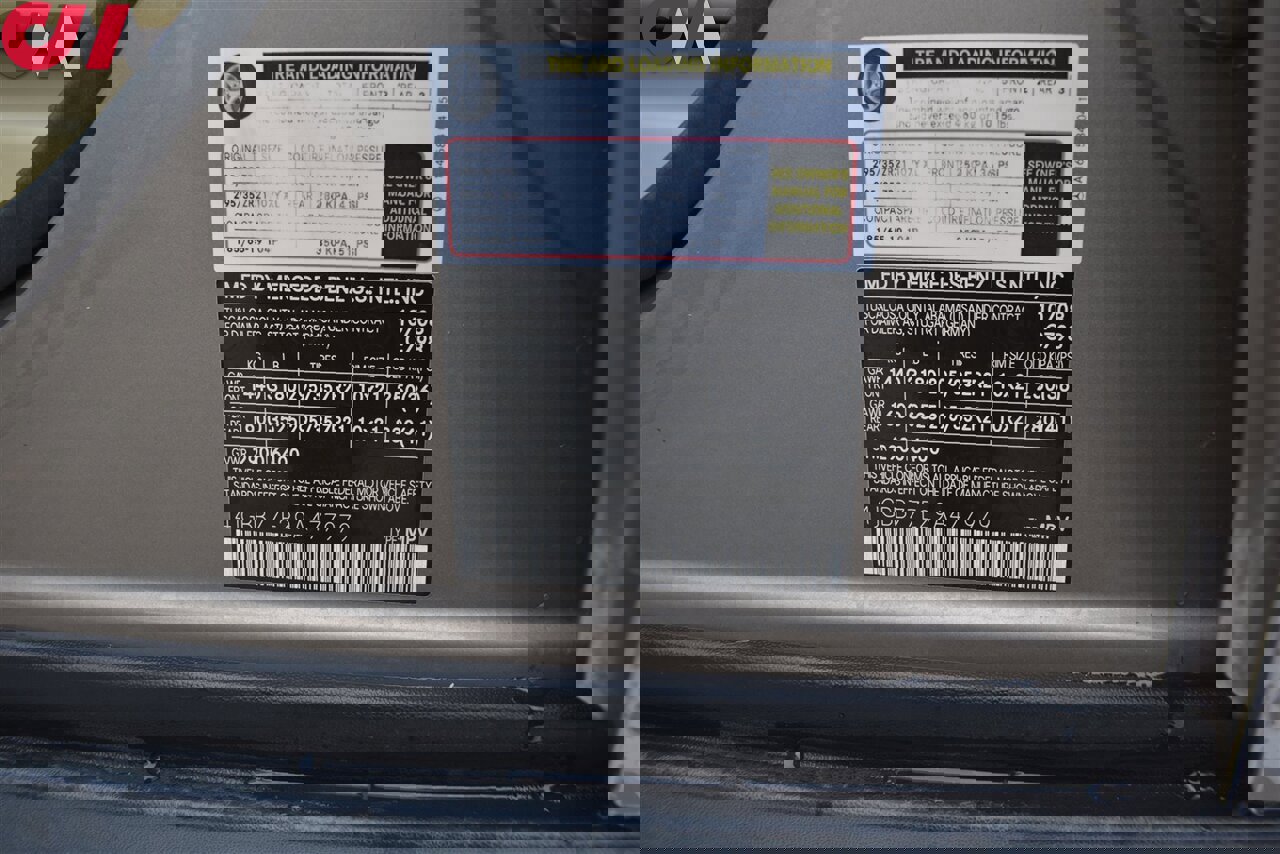 Used 2009 Mercedes-Benz ML 63 AMG 4MATIC image 30