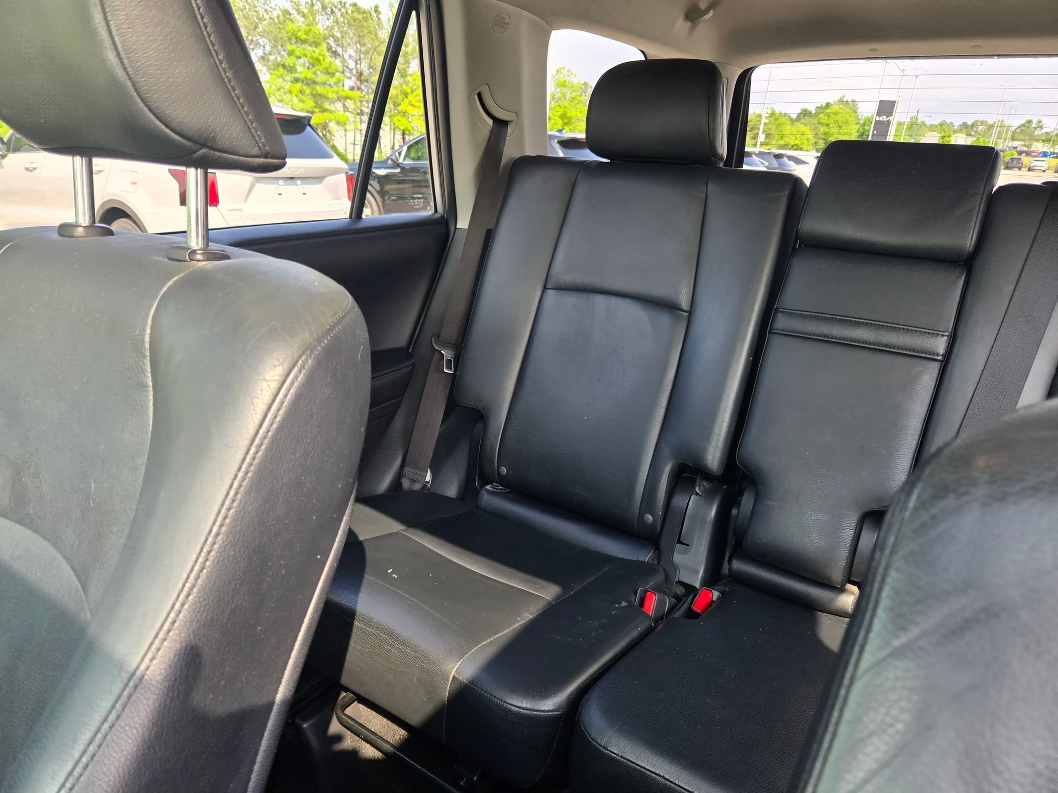 Used 2013 Toyota 4Runner Limited AWD/4WD image 12