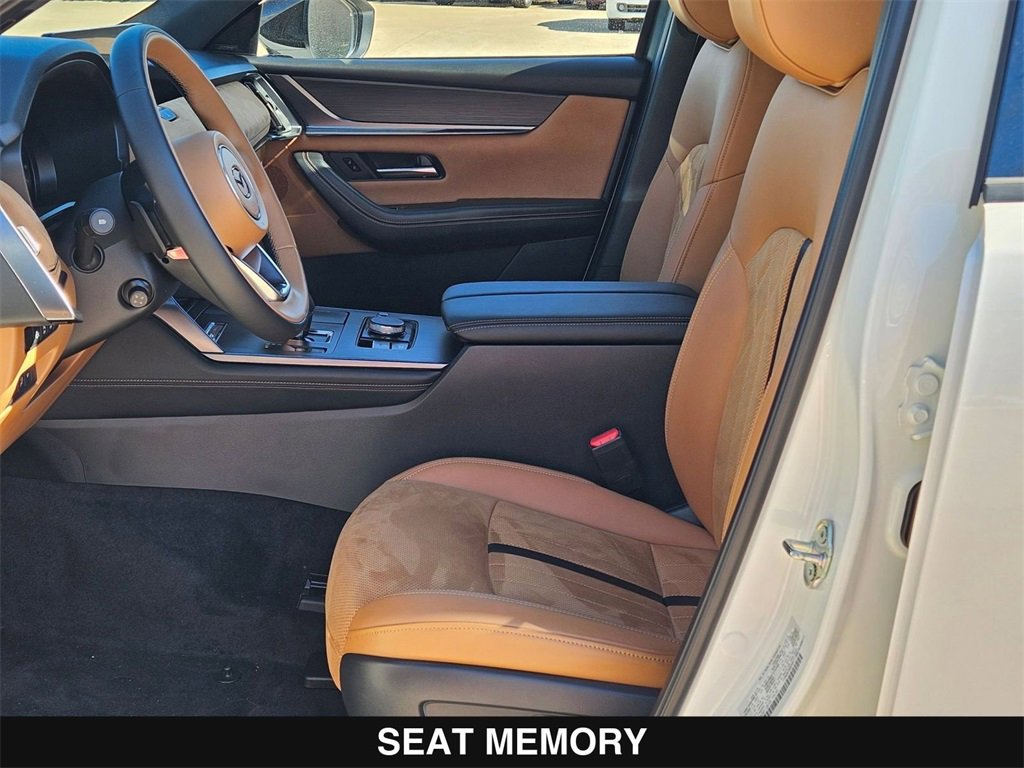 Used 2025 MAZDA CX-70 3.3 Turbo S w/ Premium Plus image 11