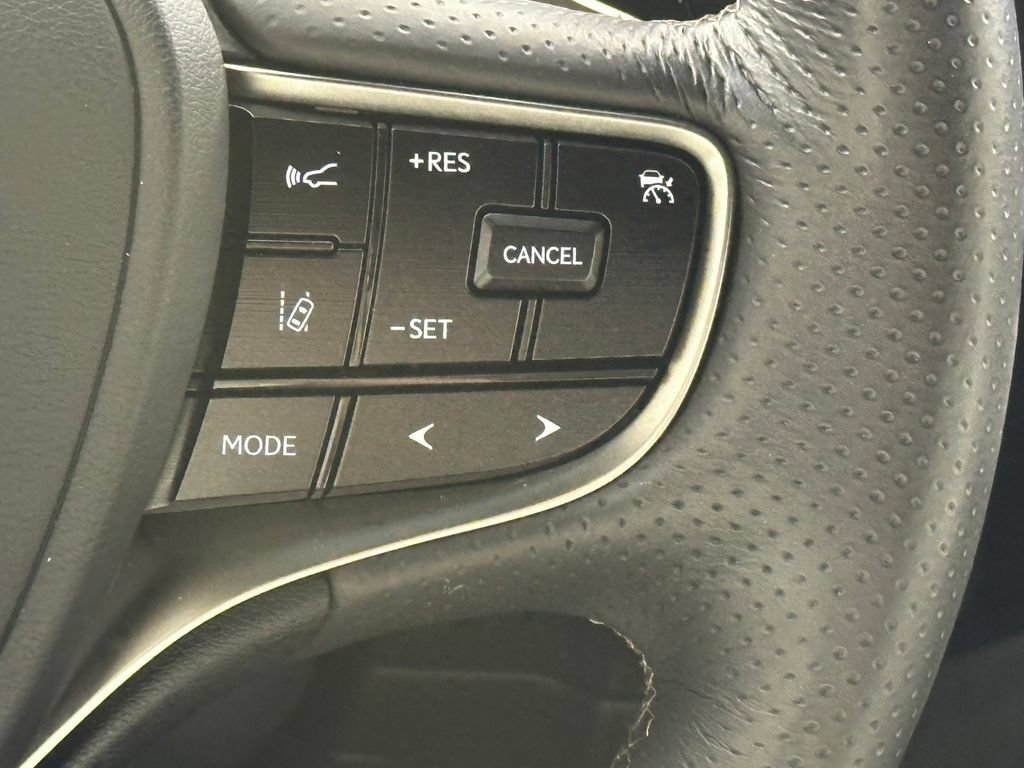 Used 2024 Lexus ES 350 F Sport w/ Technology Package FWD image 32