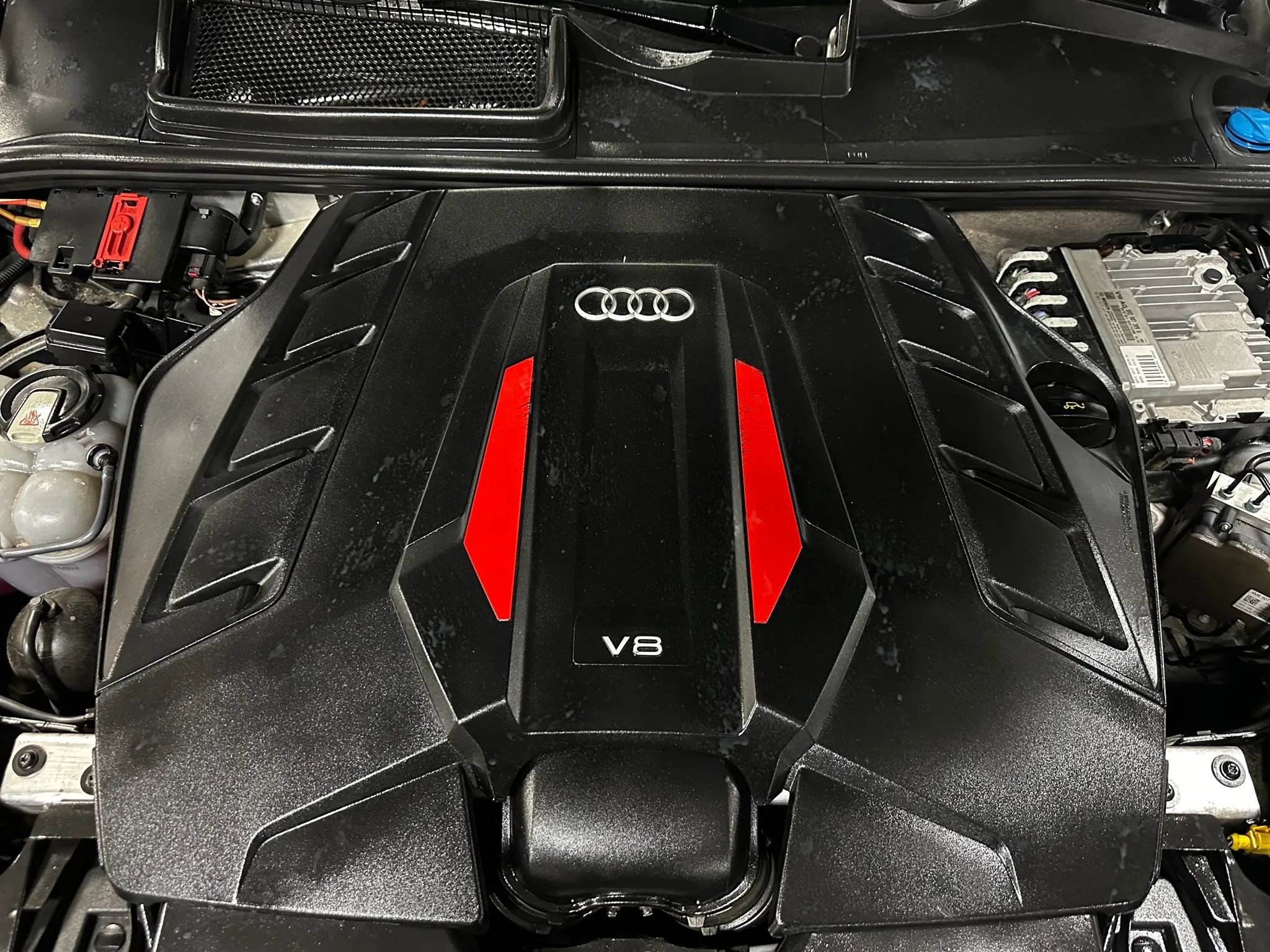 Used 2020 Audi SQ8 Prestige w/ Prestige Package image 28