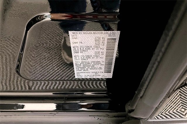 New 2025 Nissan Pathfinder Platinum image 40