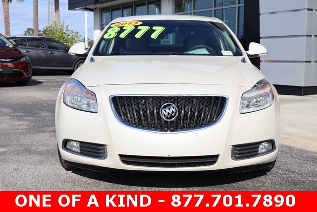 Used 2013 Buick Regal Premium image 3
