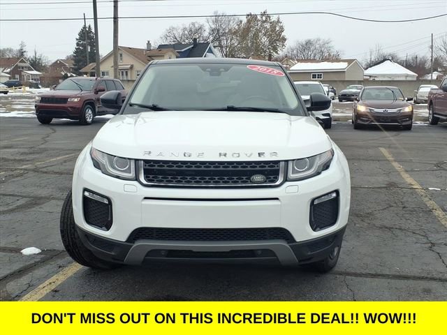 Used 2018 Land Rover Range Rover Evoque SE Premium image 2