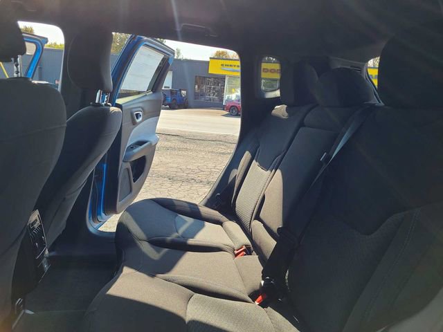 Used 2025 Jeep Compass Sport AWD/4WD image 23