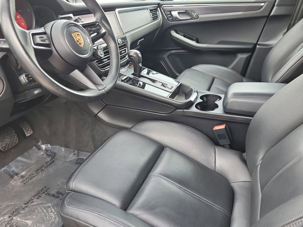 Used 2023 Porsche Macan GTS w/ Premium Package Plus AWD/4WD image 11