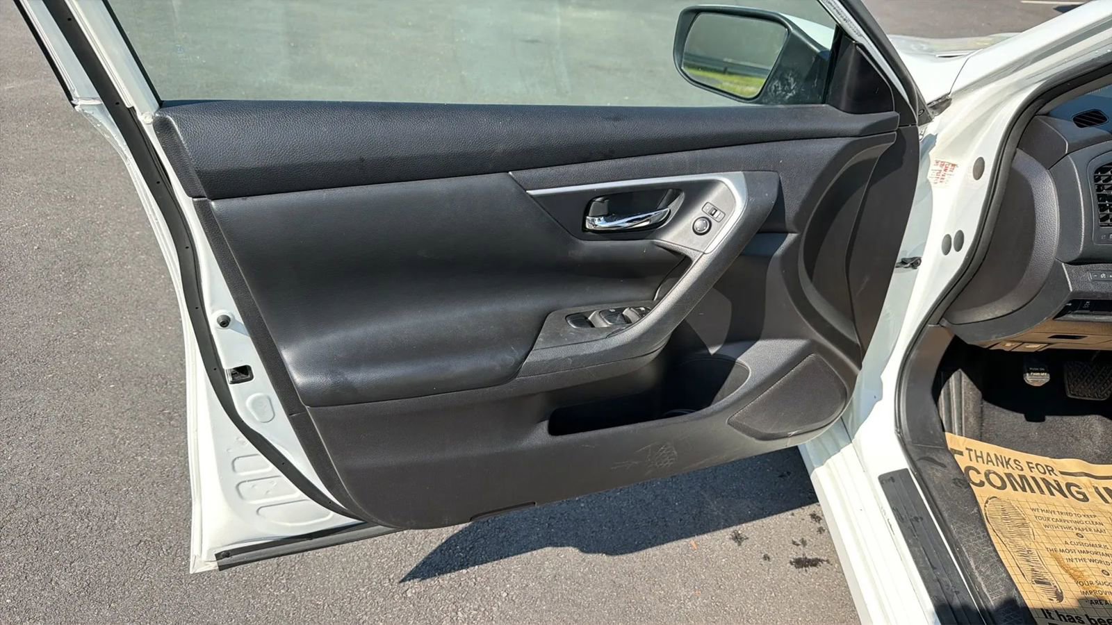 Used 2016 Nissan Altima 2.5 S w/ Power Driver Seat Package FWD image 14