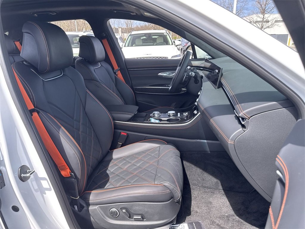 Used 2026 Genesis GV70 3.5T Sport Prestige image 29