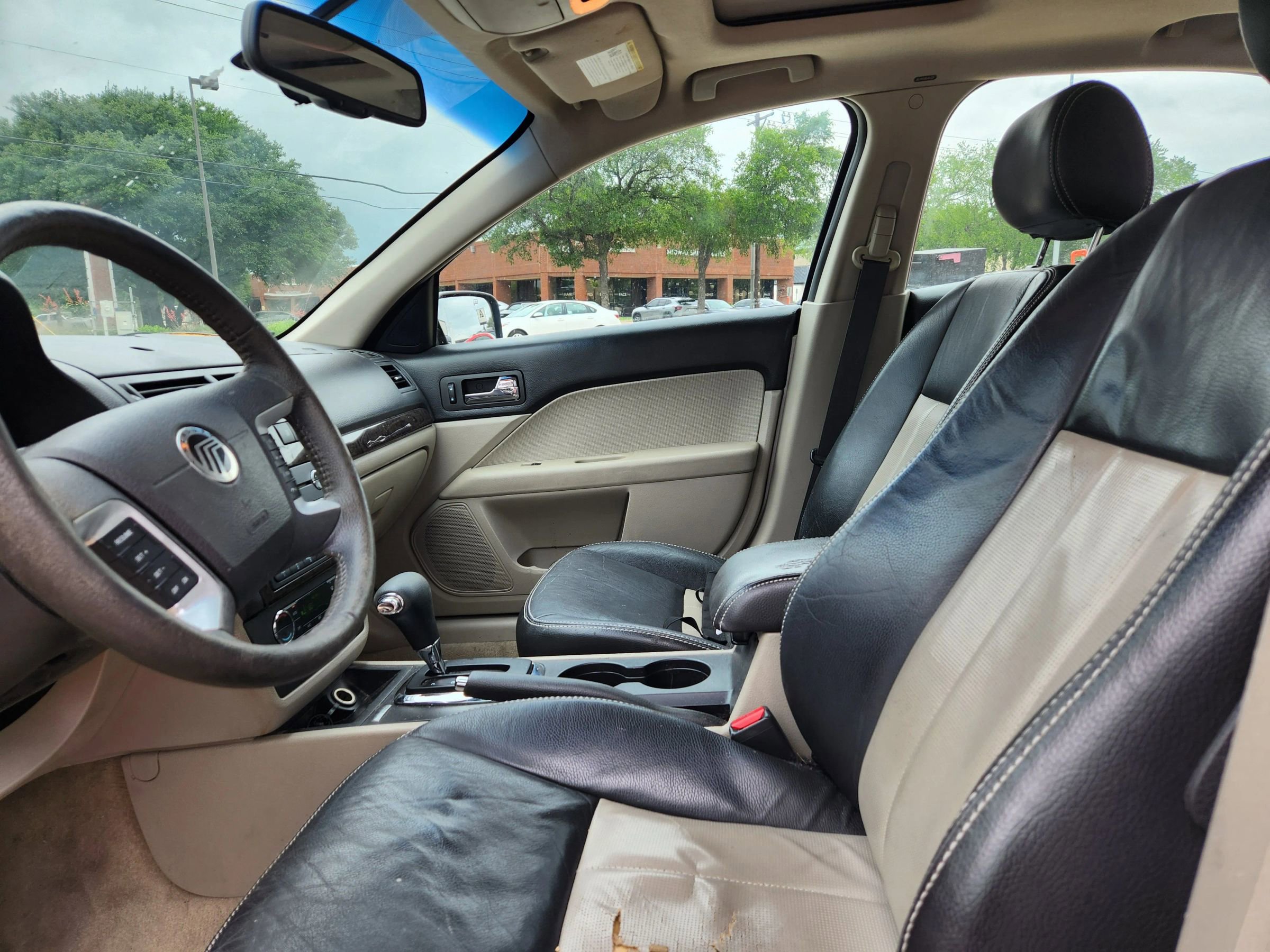 Used 2008 Mercury Milan Premier FWD image 10