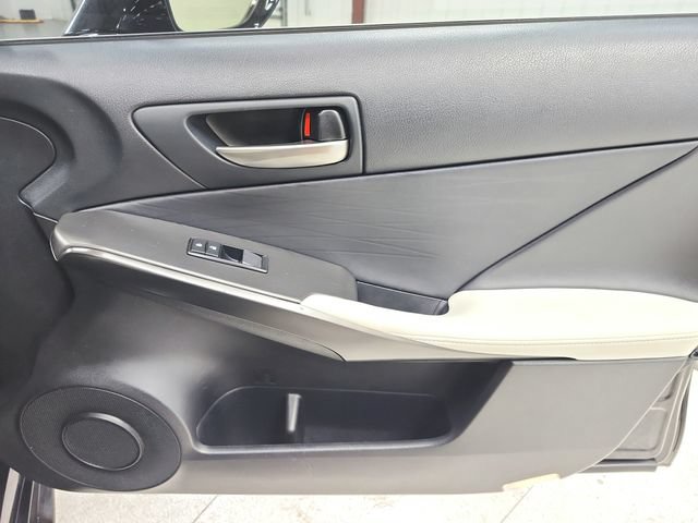Used 2022 Lexus IS 350 F Sport w/ Accessory Package RWD image 40