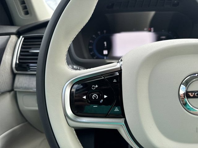 New 2025 Volvo XC90 T8 Plus w/ Protection Package Premier AWD/4WD image 25