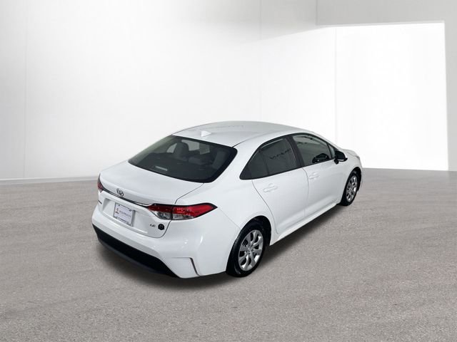 Used 2024 Toyota Corolla LE FWD image 40