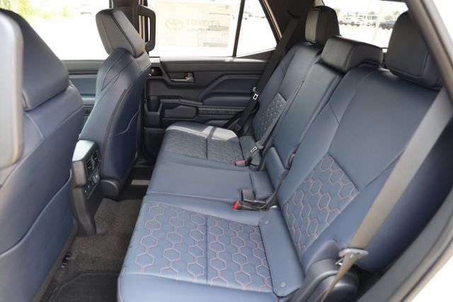 New 2026 Toyota 4Runner Platinum AWD/4WD image 13