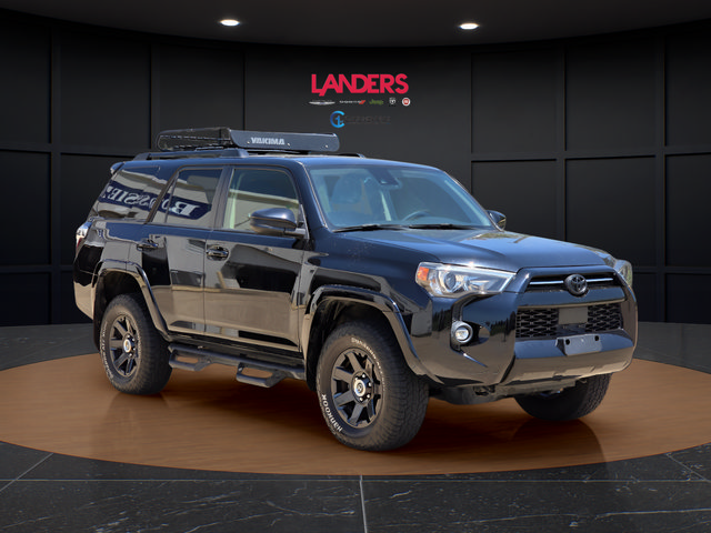 Used 2021 Toyota 4Runner Trail Special Edition AWD/4WD image 5