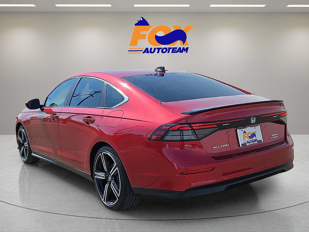Used 2024 Honda Accord Sport image 3
