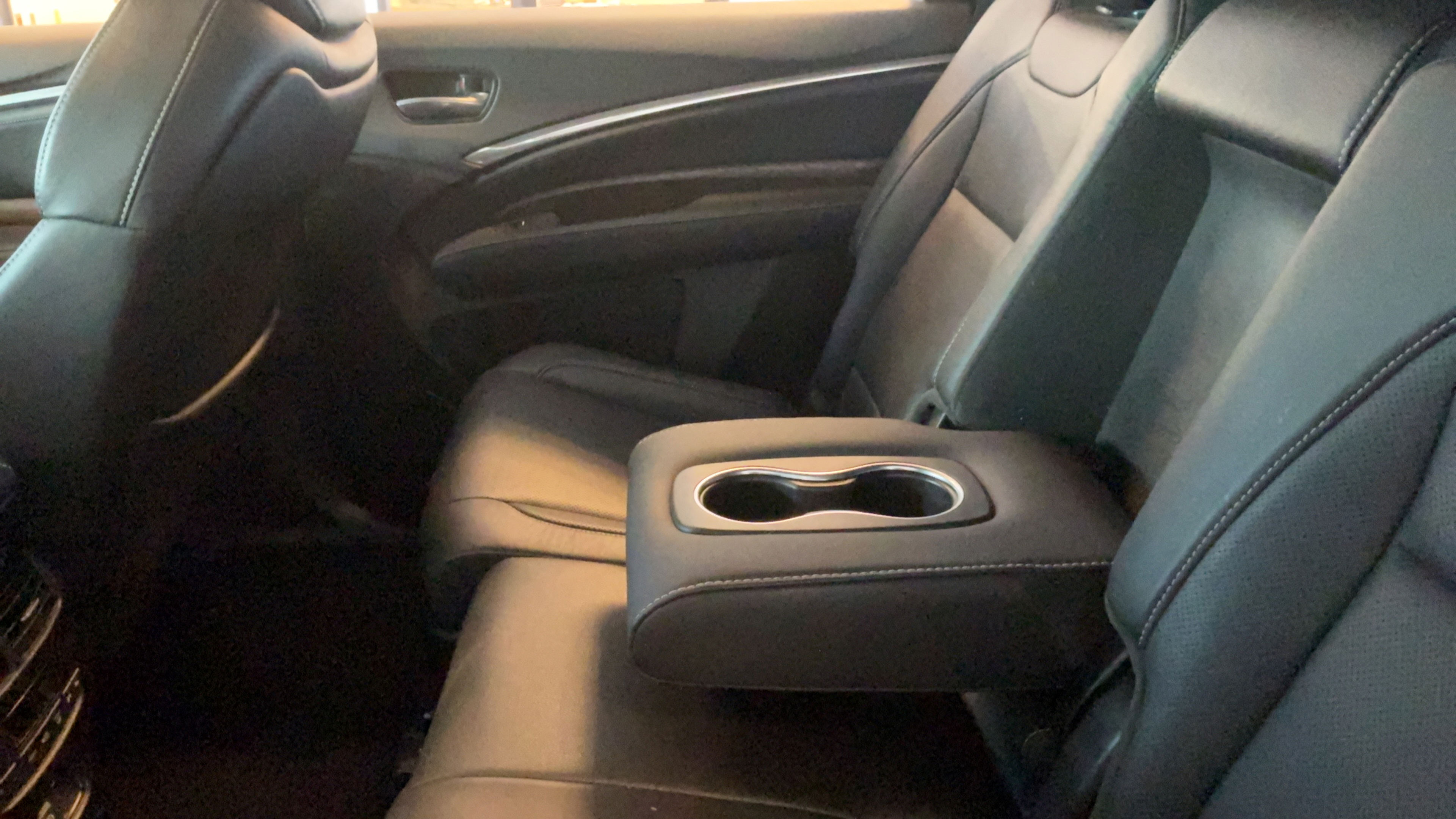 Used 2019 Acura MDX w/ Technology Package AWD/4WD image 31