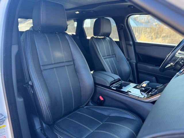 Used 2022 Land Rover Range Rover Velar R-Dynamic S image 20