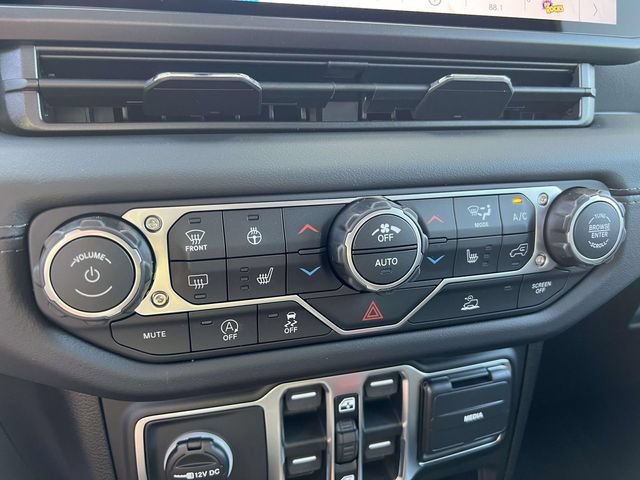 New 2026 Jeep Gladiator Mojave AWD/4WD image 21