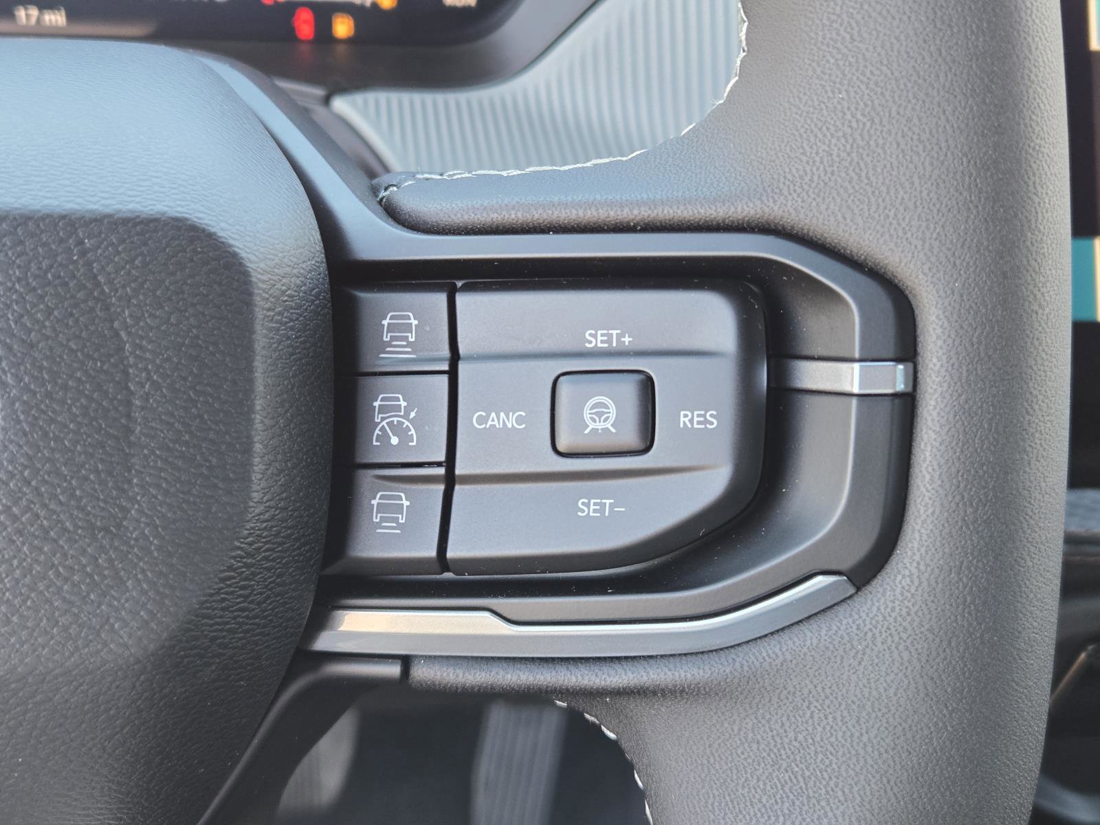 New 2026 Jeep Cherokee Limited AWD/4WD image 19