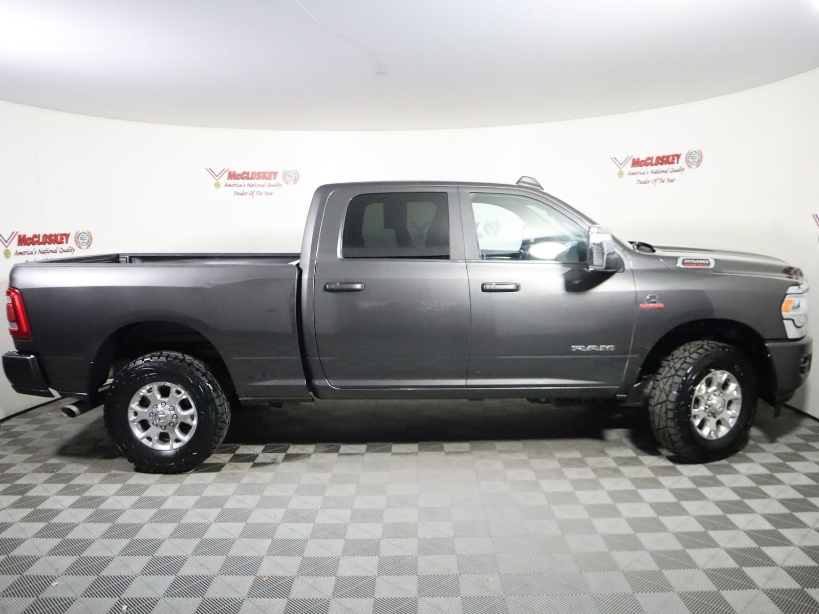 Used 2024 RAM 2500 Laramie image 4