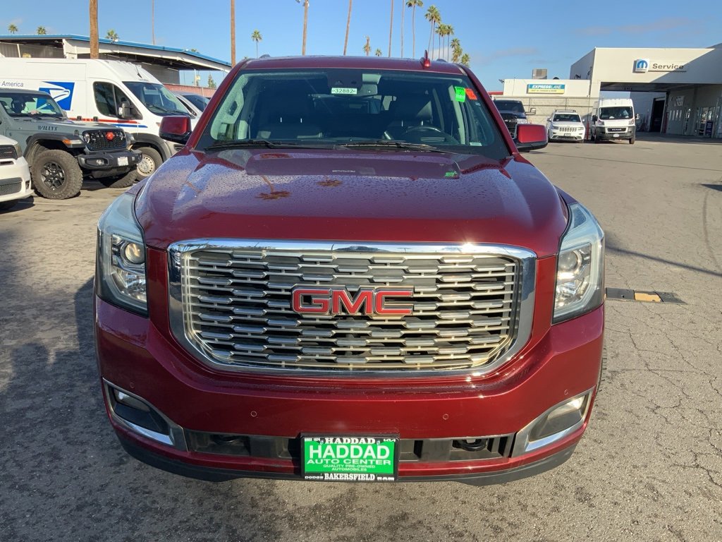 Used 2020 GMC Yukon XL Denali image 2
