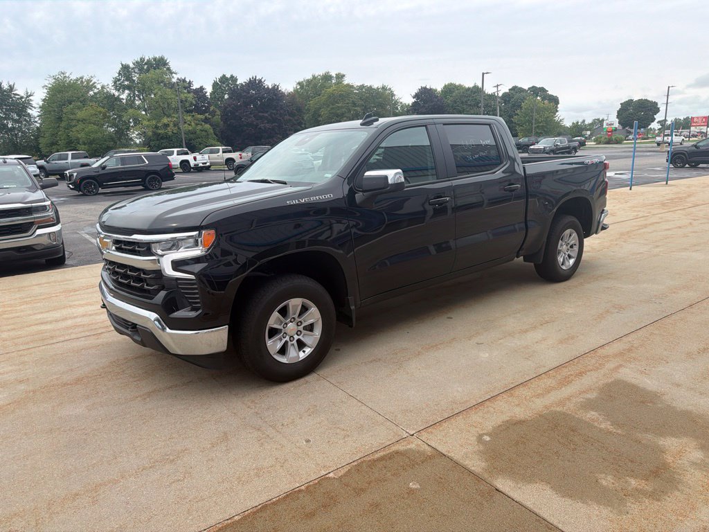 Certified 2026 Chevrolet Silverado 1500 LT AWD/4WD image 7
