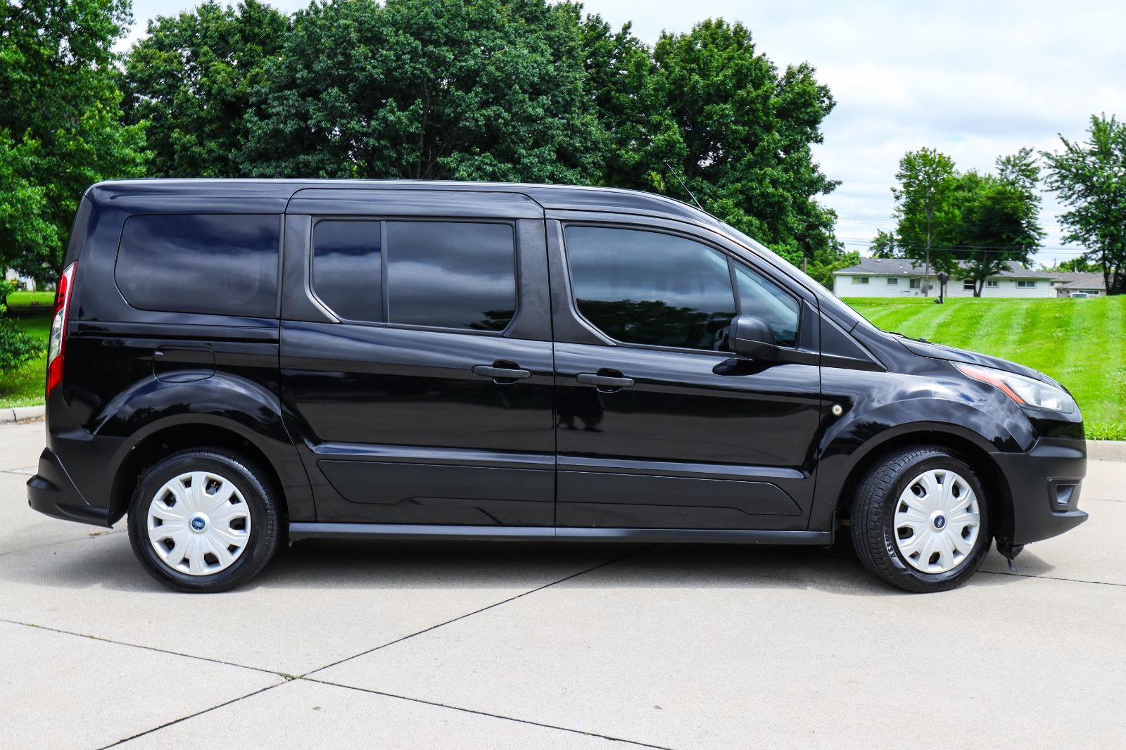 Used 2021 Ford Transit Connect XL FWD image 5