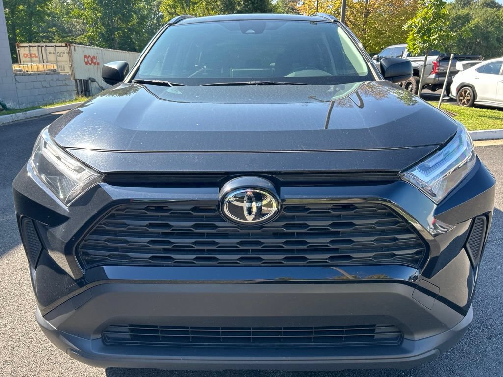 Used 2025 Toyota RAV4 LE AWD/4WD image 15