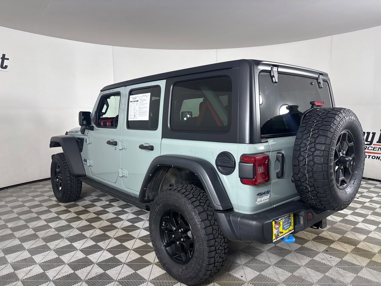 Used 2023 Jeep Wrangler Unlimited Rubicon 4xe AWD/4WD image 6