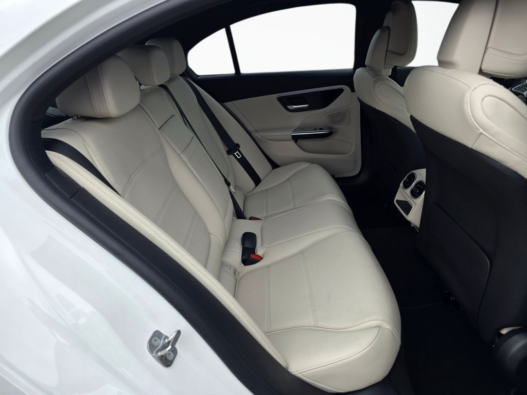 Used 2024 Mercedes-Benz C 300 4MATIC Sedan image 24