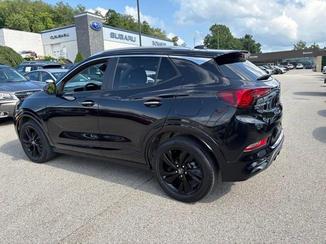 Used 2024 Buick Encore GX Sport Touring w/ Comfort Package AWD/4WD image 3