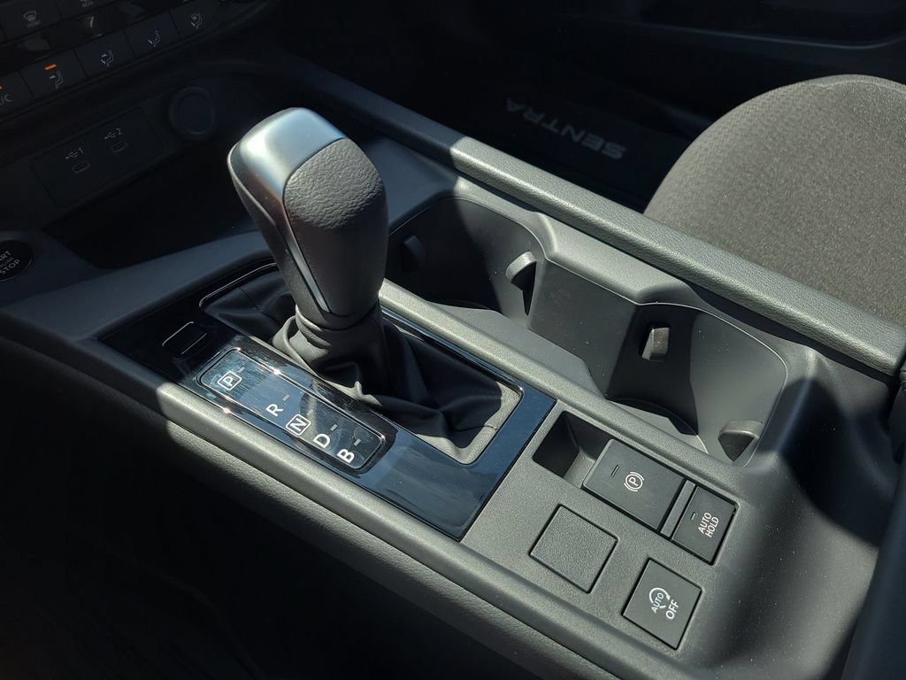 New 2027 Nissan Sentra S w/ Floor Mat Package FWD image 17