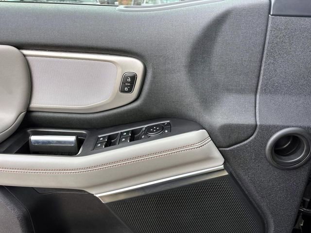 Used 2025 Ford Expedition Active image 20