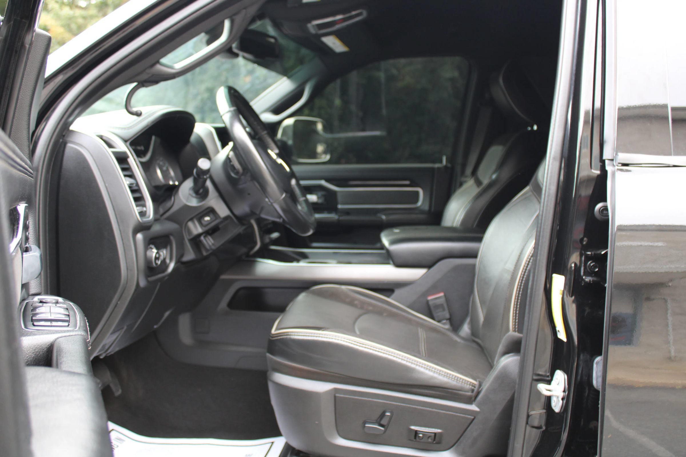 Used 2020 RAM 2500 Laramie AWD/4WD image 27