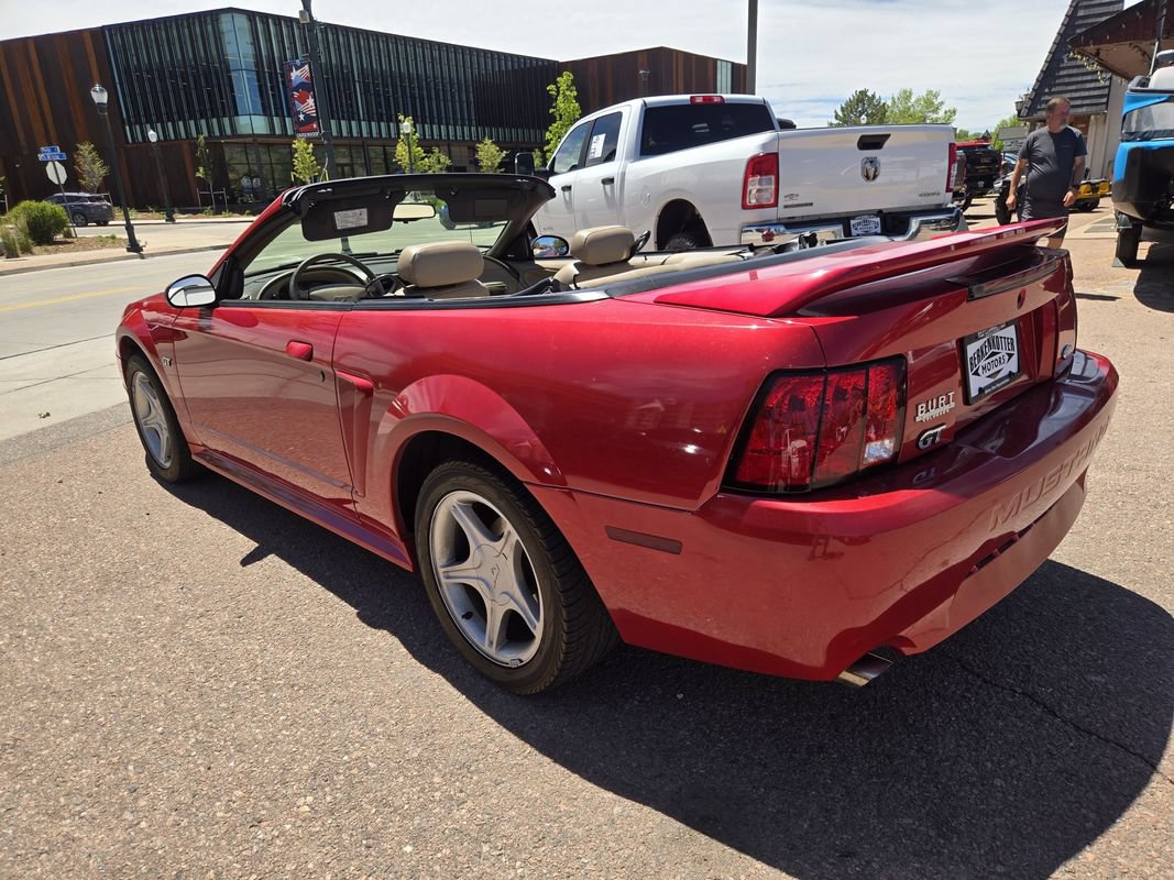 Used 2000 Ford Mustang GT RWD image 27