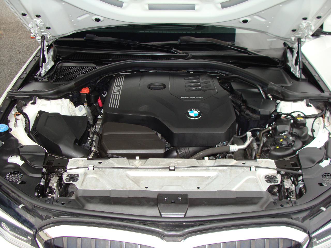 Used 2019 BMW 330i xDrive Sedan AWD/4WD image 39