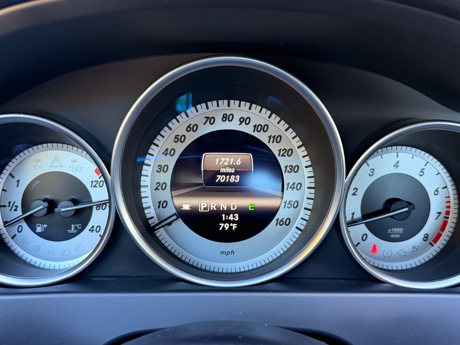 Used 2013 Mercedes-Benz C 250 Sedan image 24