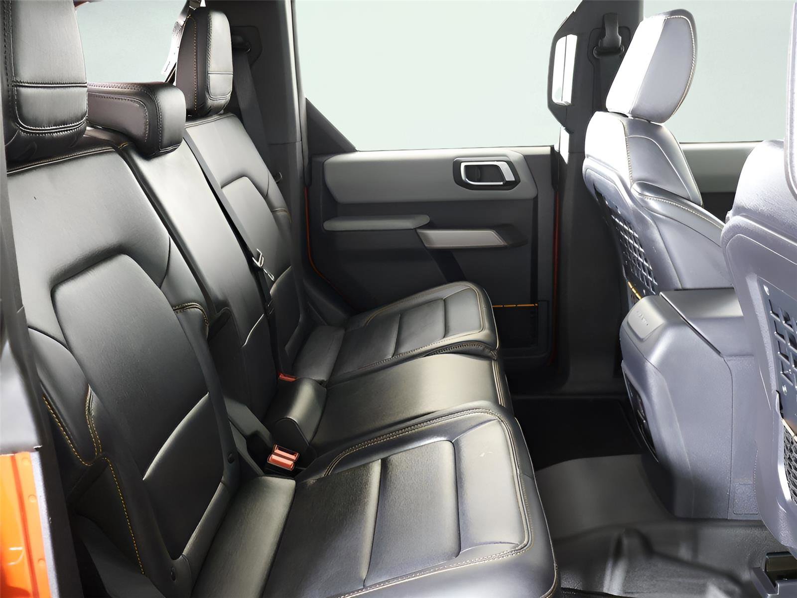 Used 2023 Ford Bronco Badlands image 29