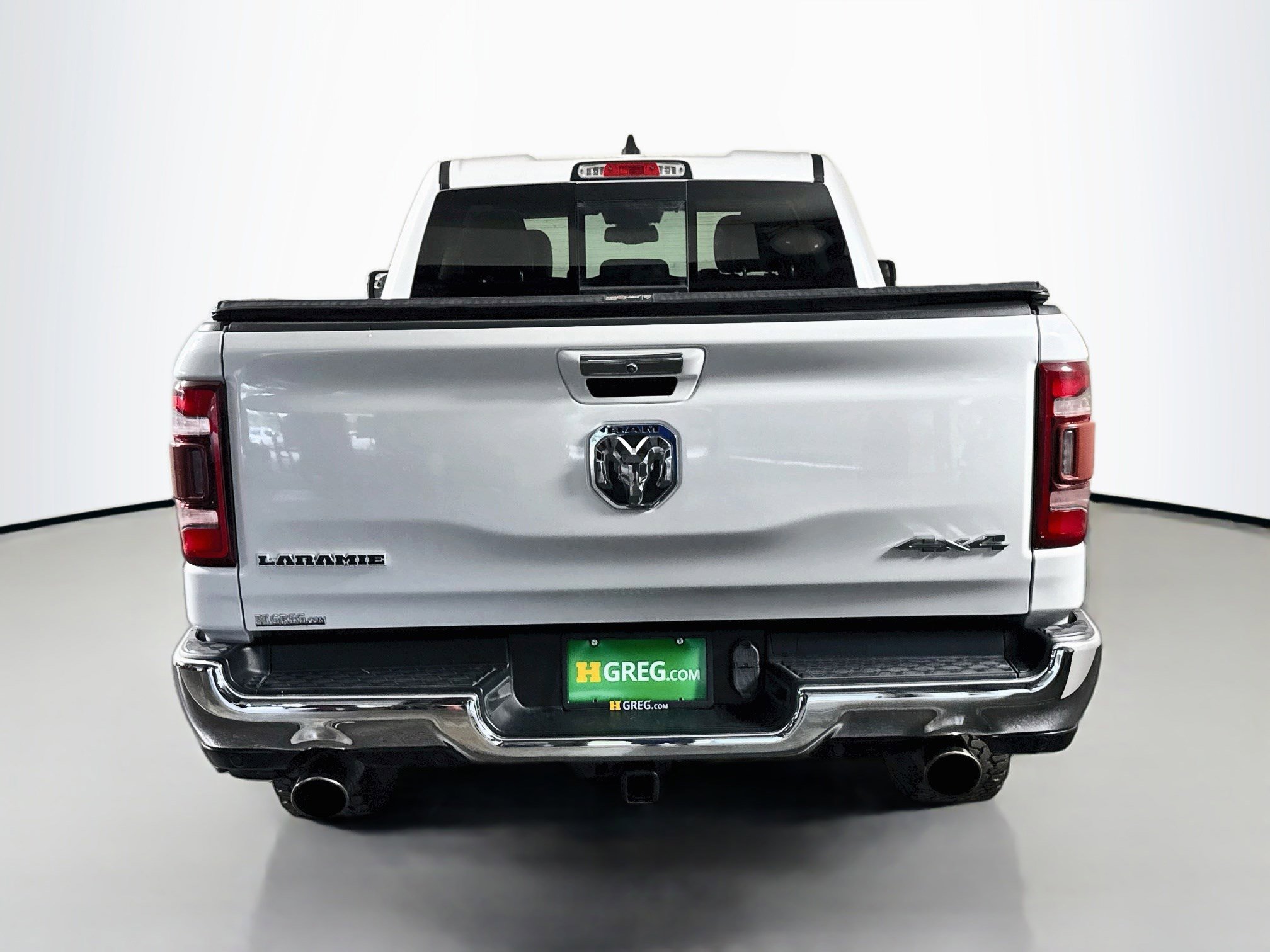 Used 2019 RAM 1500 Laramie AWD/4WD image 8