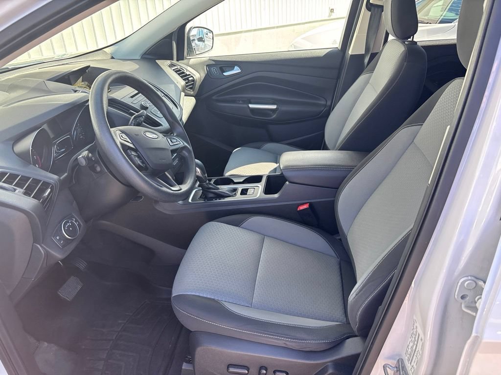 Used 2018 Ford Escape SE AWD/4WD image 1