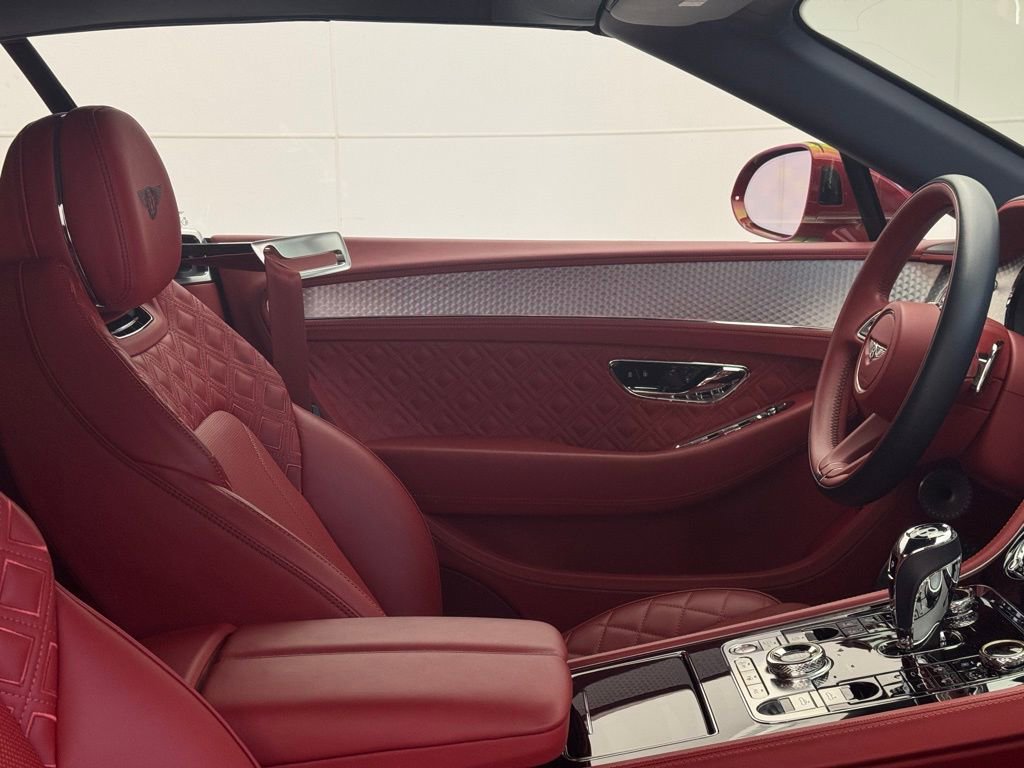 Used 2023 Bentley Continental GT Azure image 56