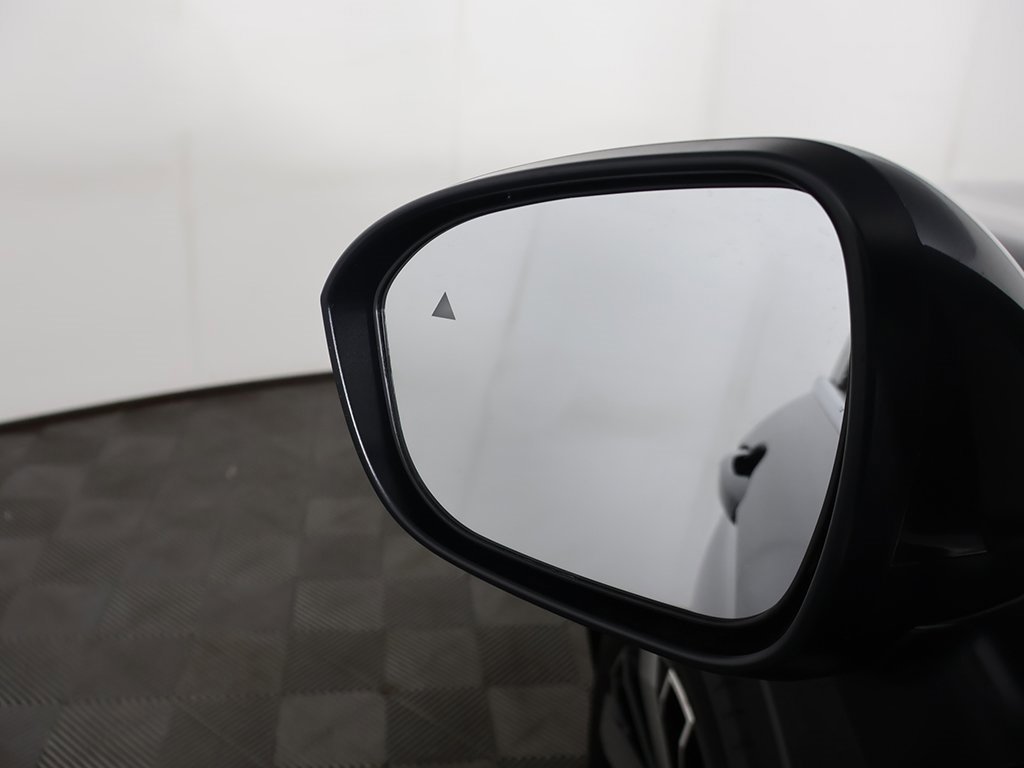 New 2025 Mitsubishi Outlander SEL image 42