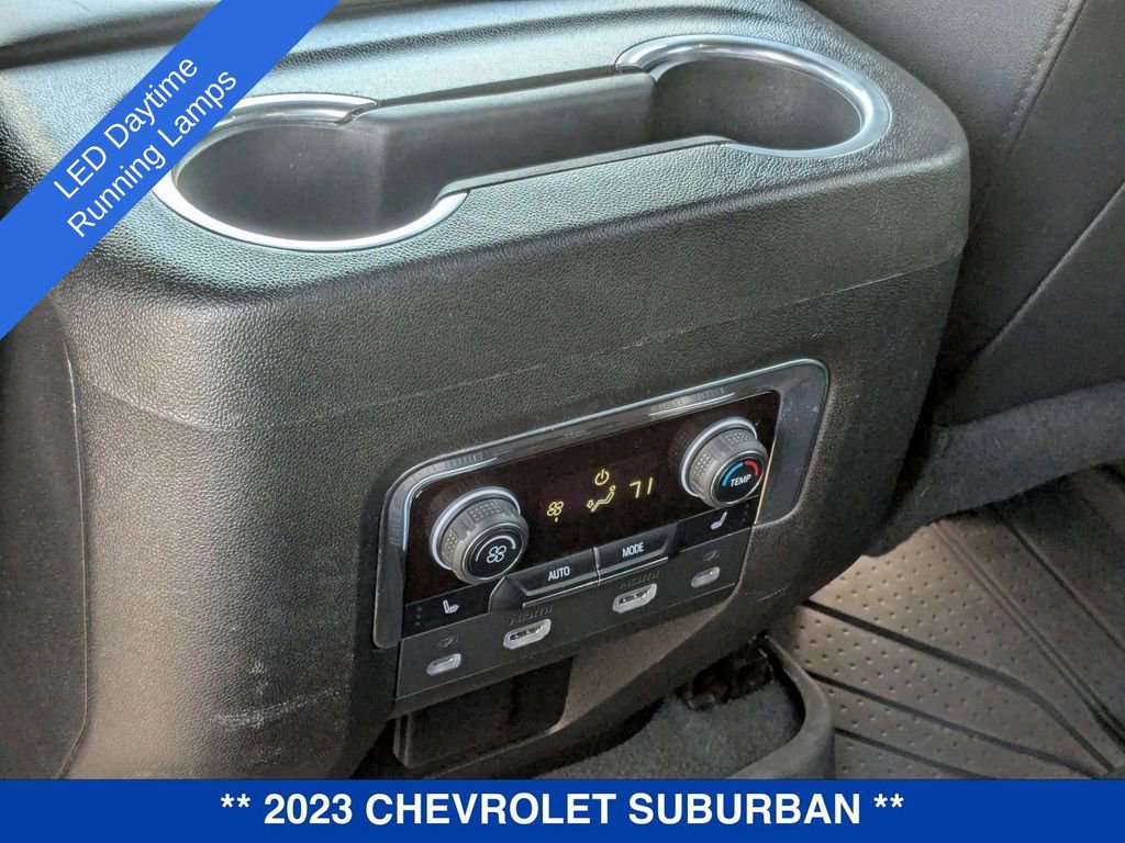 Used 2023 Chevrolet Suburban Z71 w/ Luxury Package image 37
