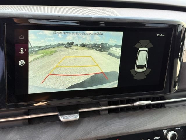 Used 2024 Kia Carnival EX FWD image 29